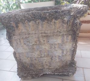 Vaso in cemento 