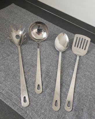 Utensili da cucina .