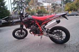 SWM SM 125 R**MOTARD MOT. A LIQUIDO