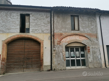 Rustico da ristrutturare