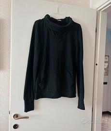 Felpa nera con cappuccio Benetton