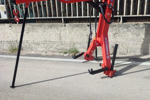 Gru trattore Angeloni MOD GPH 1000 idraulica 990kg