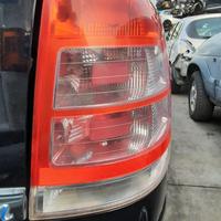 OPEL ZAFIRA 2009 - STOP POSTERIORE DESTRO