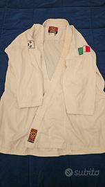Kimono per Karate/Judo/Taekwondo