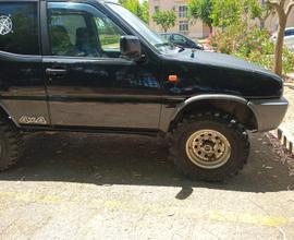 NISSAN Terrano II - 1996
