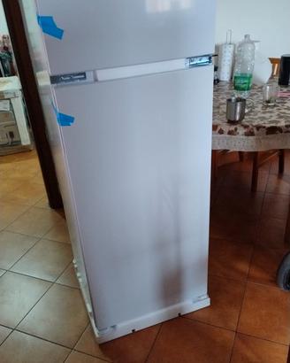 Frigo indesit da incasso 