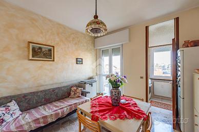 3 LOCALI A RESCALDINA