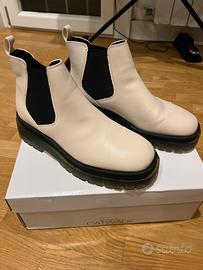 Stivaletti  bianchi taglia 41