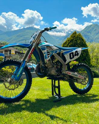 TM MX 300 2T  17ore.