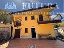 casa-indipendente-di-250-m²-con-piu-di-5-locali-a-