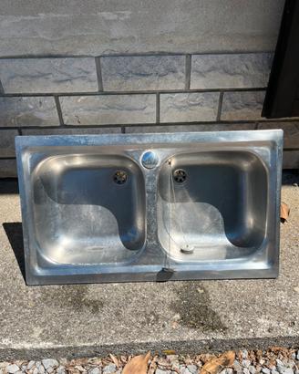 Lavabo Smeg in inox