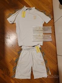 Completo pantaloni-t-shirt burberry