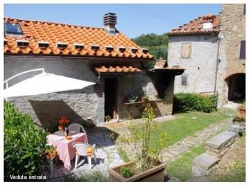 Capodanno in Graziosa Villetta in Pietra