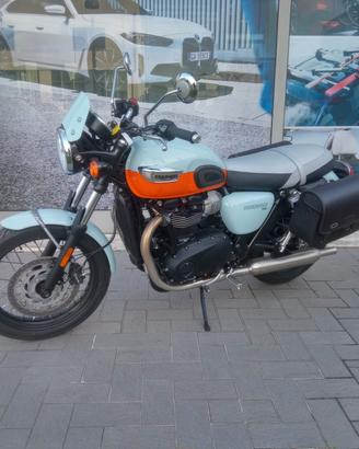 Triumph Bonneville 900 T100