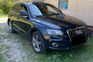 AudiQ5 3000