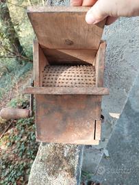 grattugia vintage formaggio