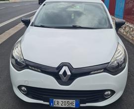 Renault Clio 1.2 benzina e gpl 75cv