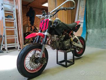 Pit Bike VMC Racing 150cc da competizione