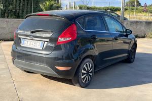Ford Fiesta Titanium GPL