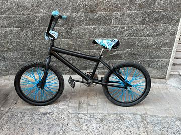 BMX BLACK SHARK 888 Whellie PREZZO TRATTABILE