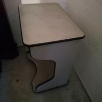 Carrello porta computer grigio