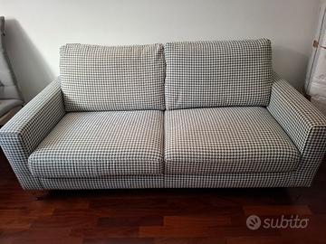 Divano 2 posti