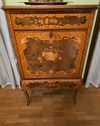 Mobile bar a ribalta con secretaire