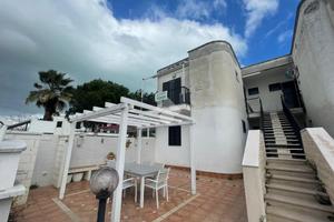 2 LOCALI A ZAPPONETA