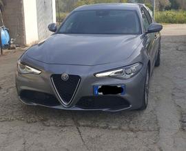 ALFA ROMEO Giulia (2016) - 2016