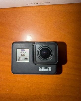 GoPro HERO7 Black + kit accessori completo