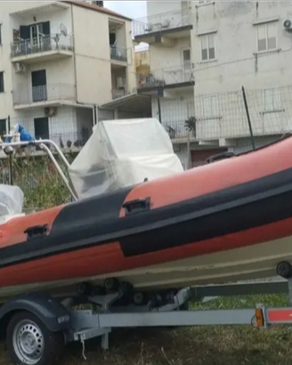 Gommone 6mt Alson, carrello9q e 2 motori a Falerna