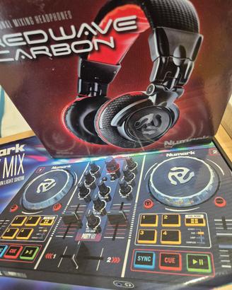 Numark Consolle  e Cuffie Redwave Carbon 