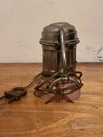 Macchina caffè vecchia molto