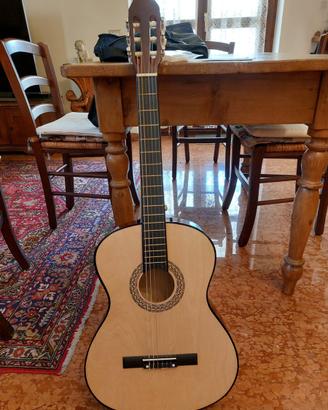Chitarra classica 4/4 nuova