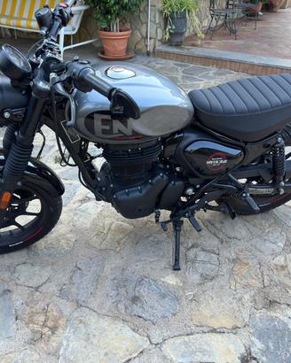 Royal Enfield HNTR 350