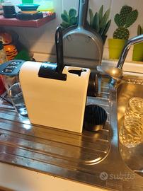 Nespresso DeLonghi Mini essenza en85w bianca