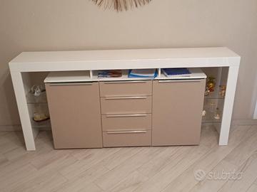mobiletto di arredo-multiuso pratico e di design