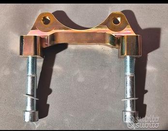 Staffe adattatori per pinze Brembo per Abarth/Mito