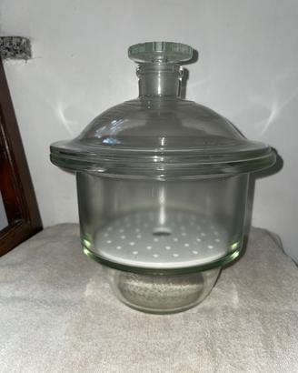 Vetreria e altro da laboratorio chimico