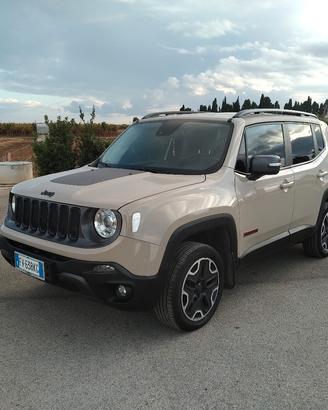 Jeep Renegade Trailhawk permuta