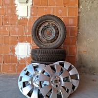 Gomme, Cerchi e Copricerchi Toyota Yaris