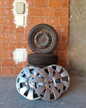 Gomme, Cerchi e Copricerchi Toyota Yaris