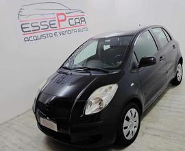 TOYOTA Yaris 1.0 5 porte