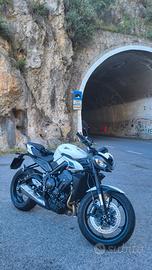 Street Triple 765 2025