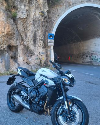 Street Triple 765 2025
