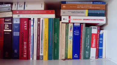 Metà prezzo. Libri Corsi laurea Giurisprudenza