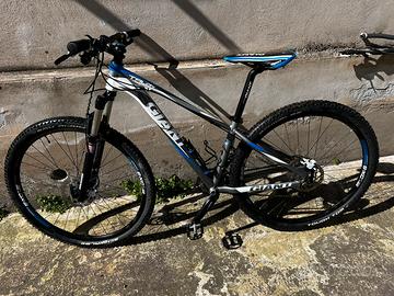 mountain bike giant