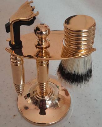 Set da barba in metallo placcato Oro marca BIFFOLI