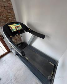 Tapis roulant Technogym