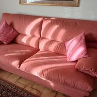 due divani  salotto 2 + 3 posti